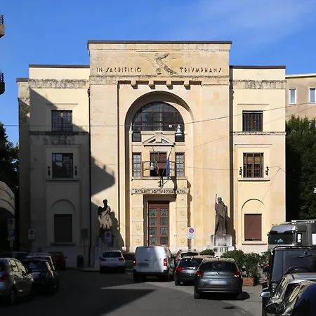 Al Teatro Верона