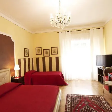 Al Teatro Гостьовий будинок 3*